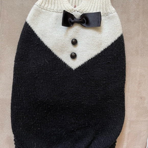 Doggie clothes - Picture 3 of 12